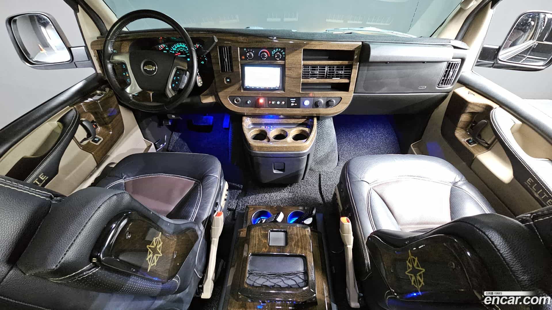 Express Van Chevrolet 2014.11-INNER-007