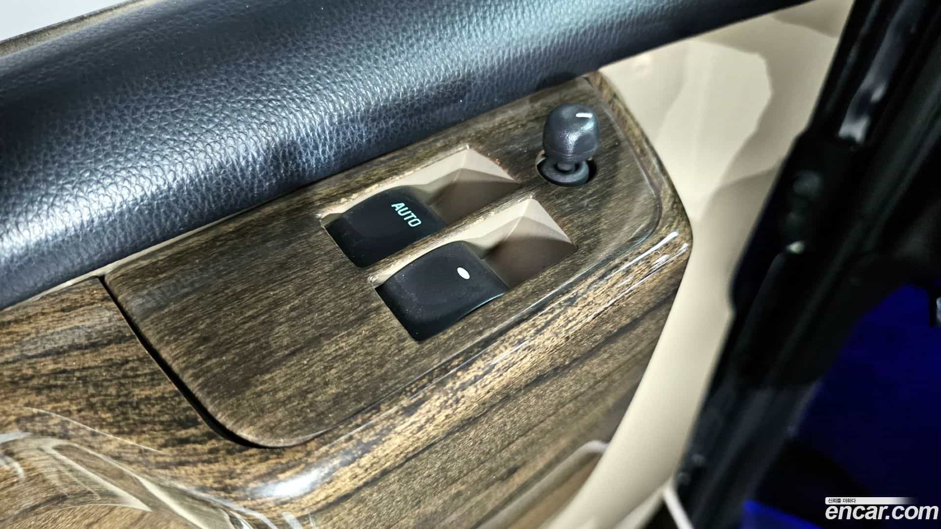 Express Van Chevrolet 2014.11-OPTION-018