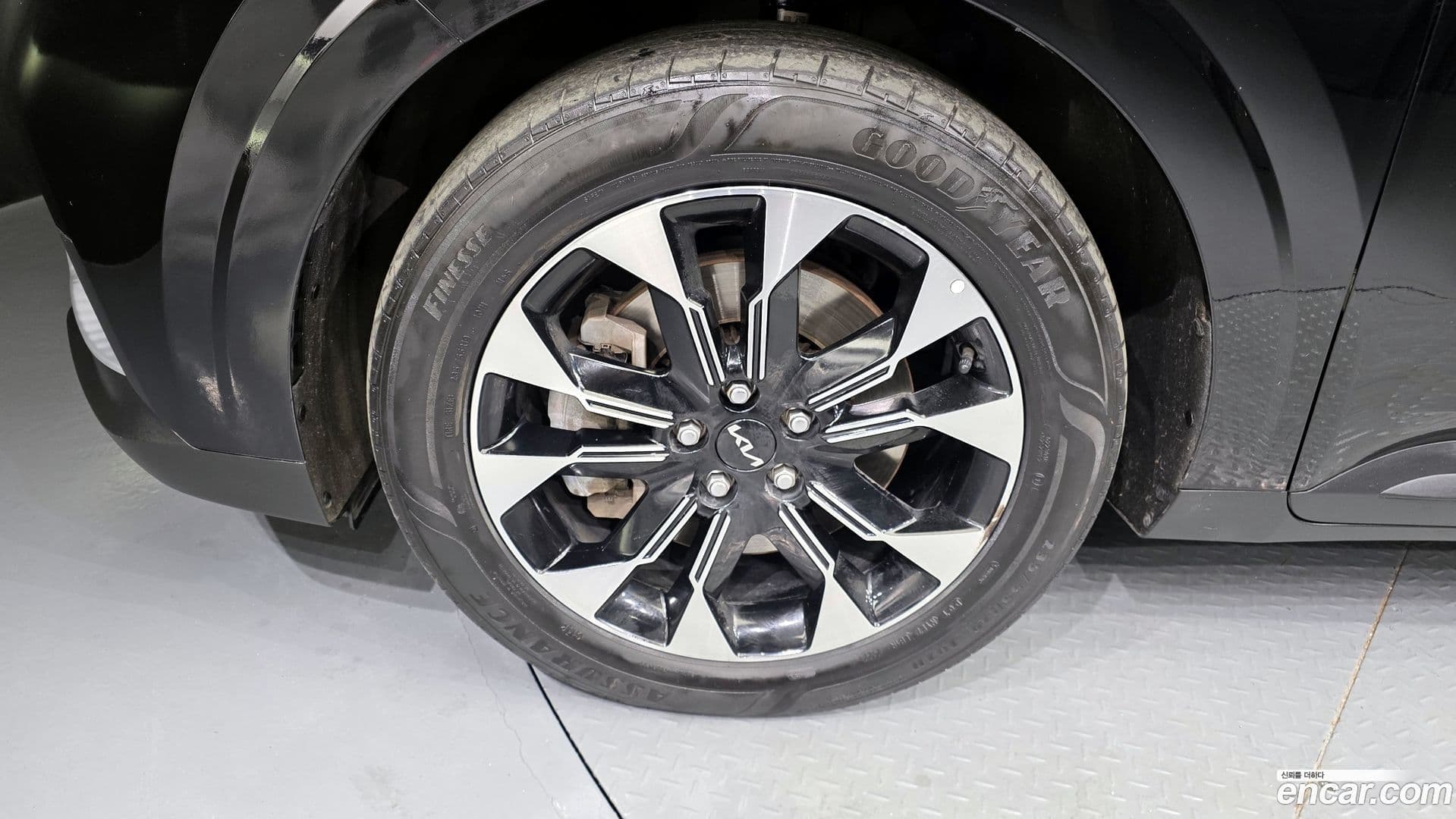 Main__Slider__Photo:Canival Kia 2022.8-4