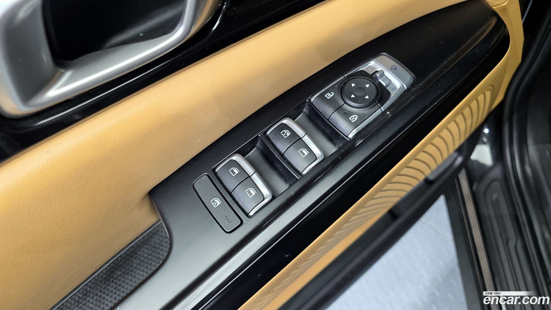 Main__Slider__Photo:Canival Kia 2022.8-13