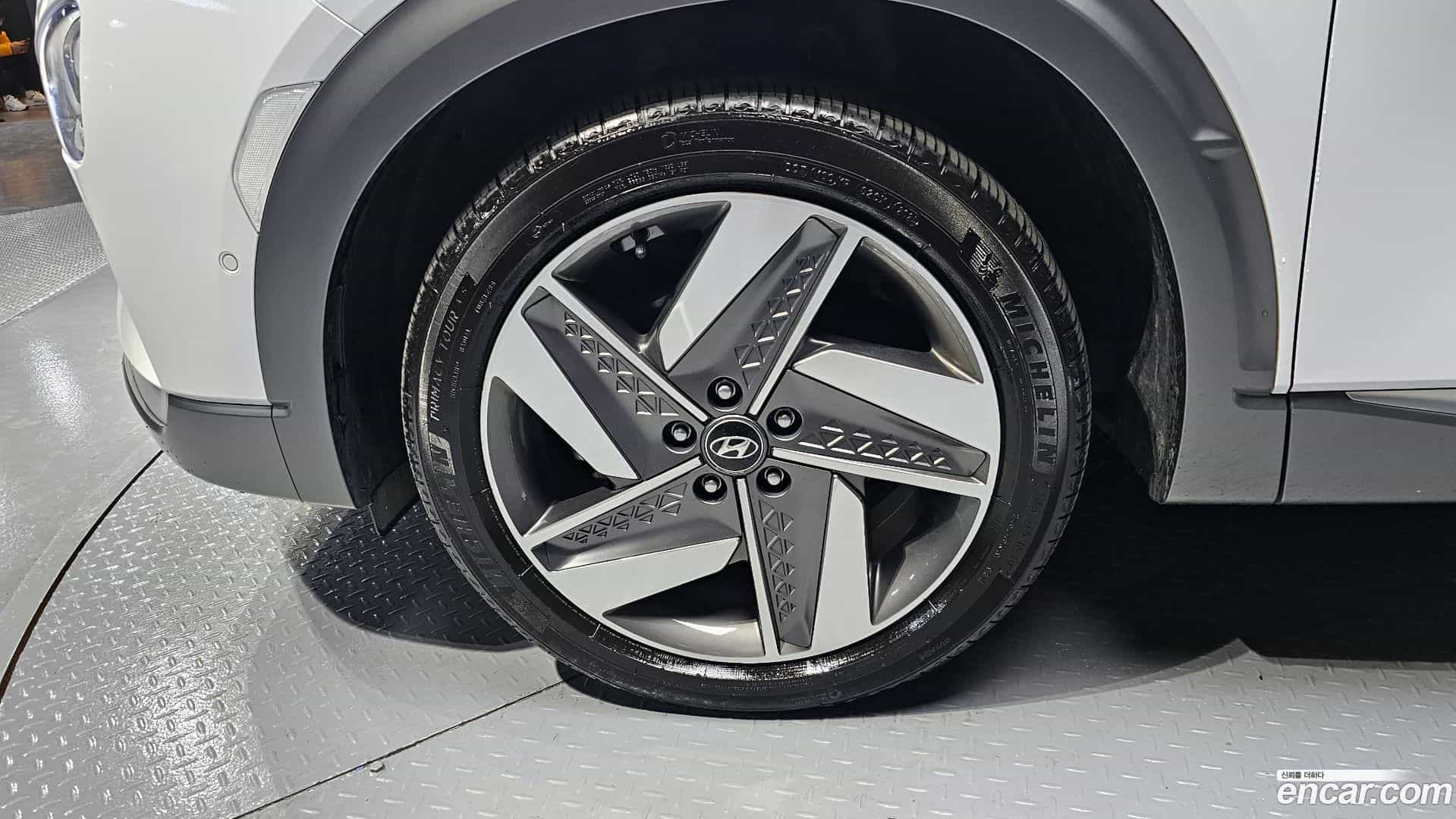 Nexo Hyundai 2023.1-OUTER-005