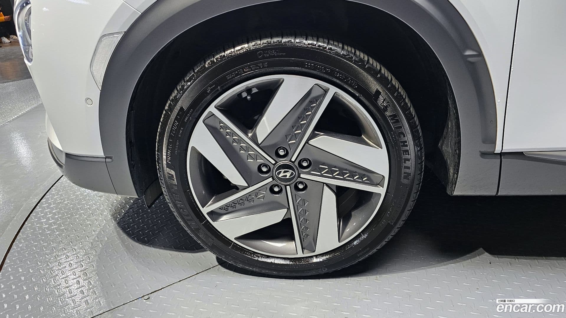 Main__Slider__Photo:Nexo Hyundai 2023.1-4