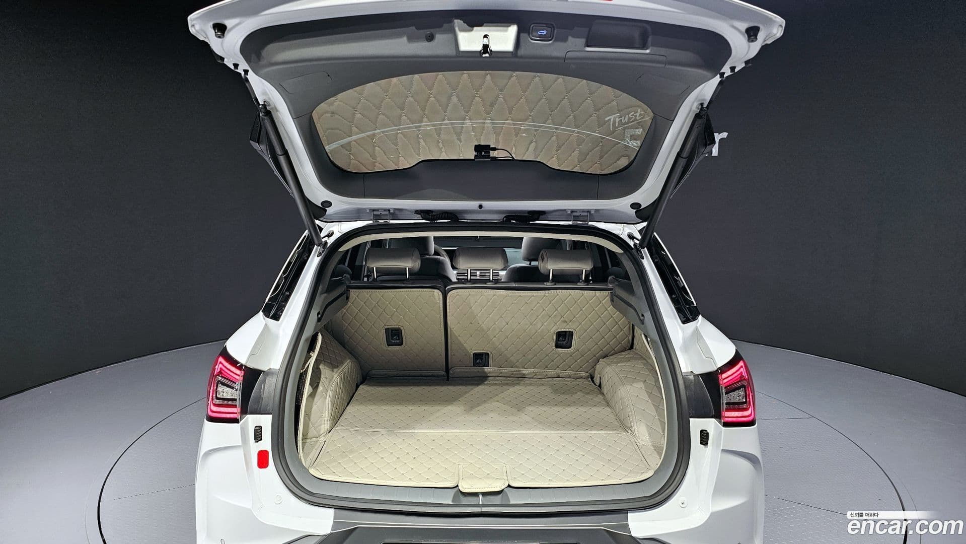 Main__Slider__Photo:Nexo Hyundai 2023.1-19