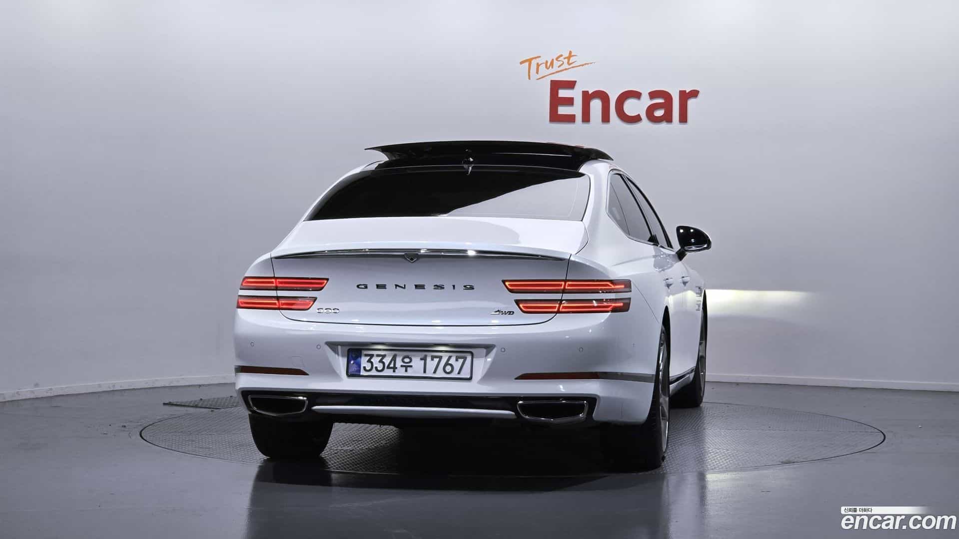 G80 Genesis 2021.11-OUTER-004