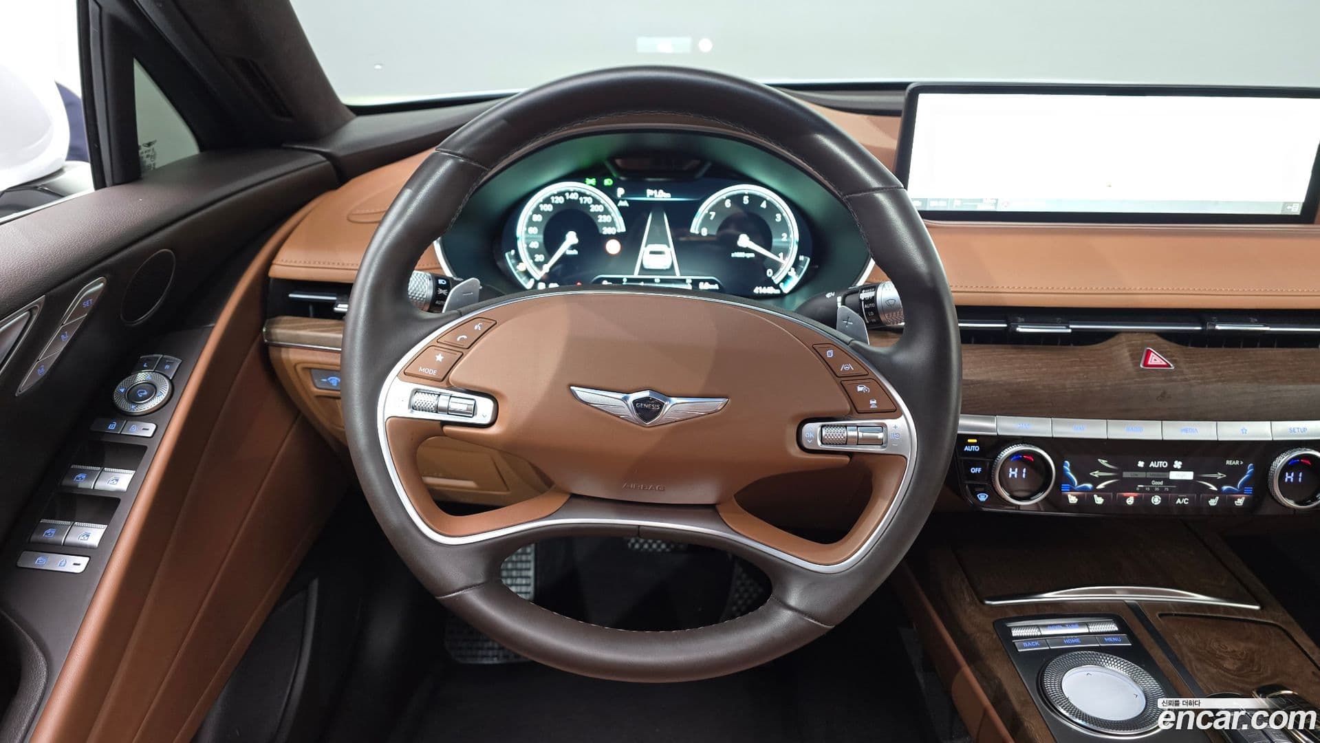 Main__Slider__Photo:G80 Genesis 2021.11-12