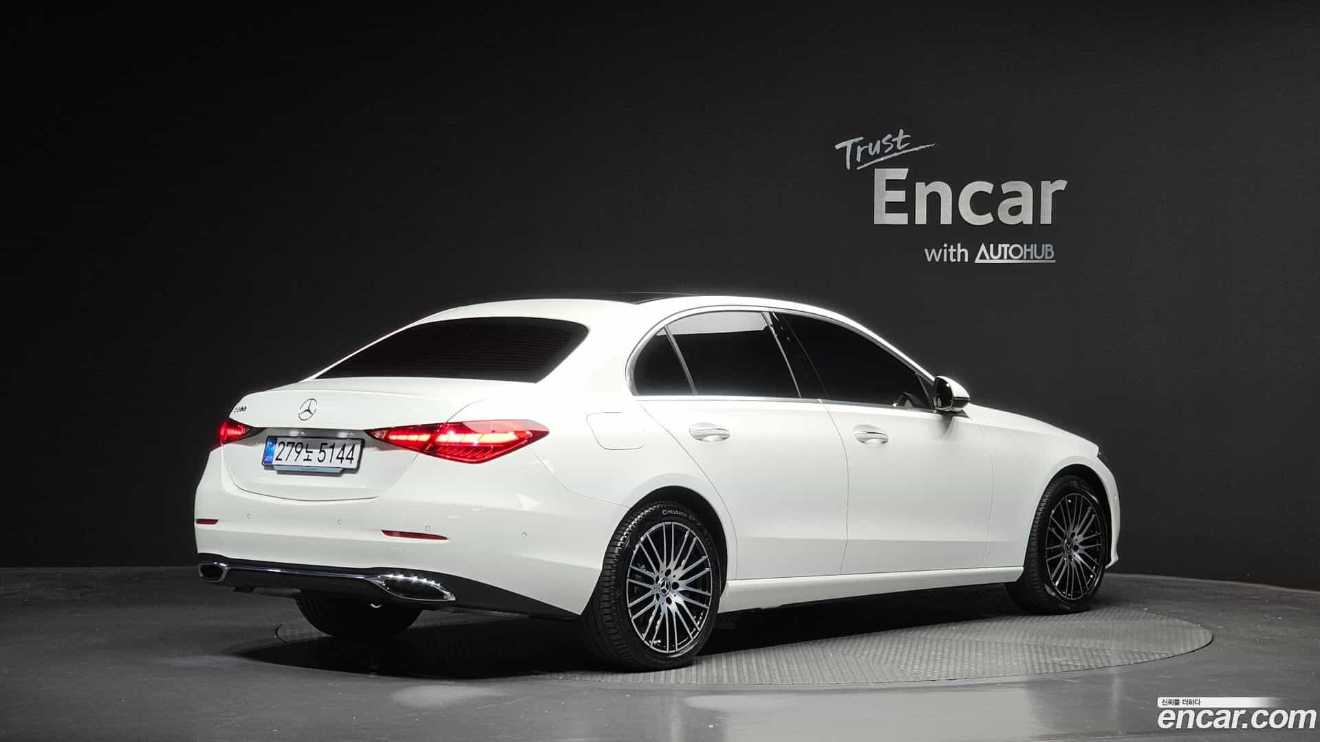 C-Class Mercedes-Benz 2025.3-OUTER-002