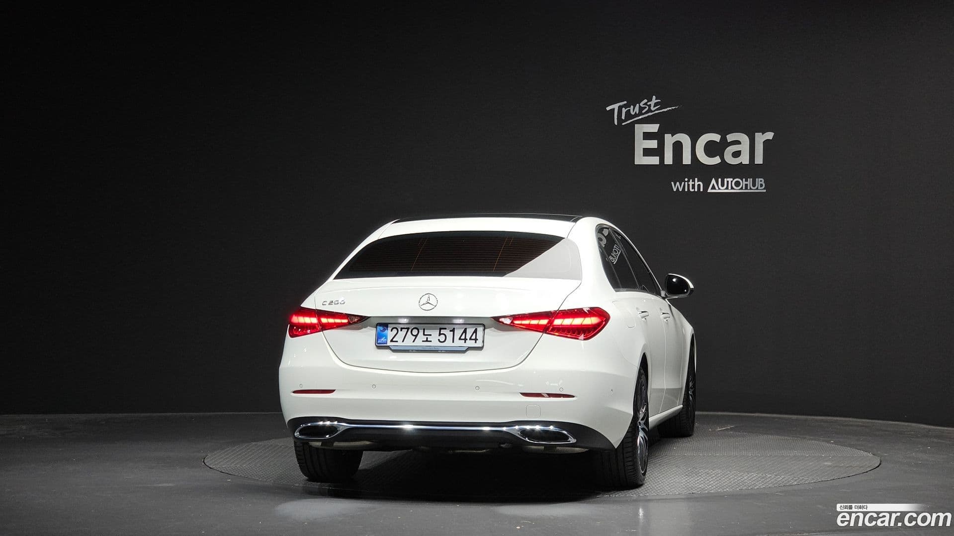 Main__Slider__Photo:C-Class Mercedes-Benz 2025.3-3