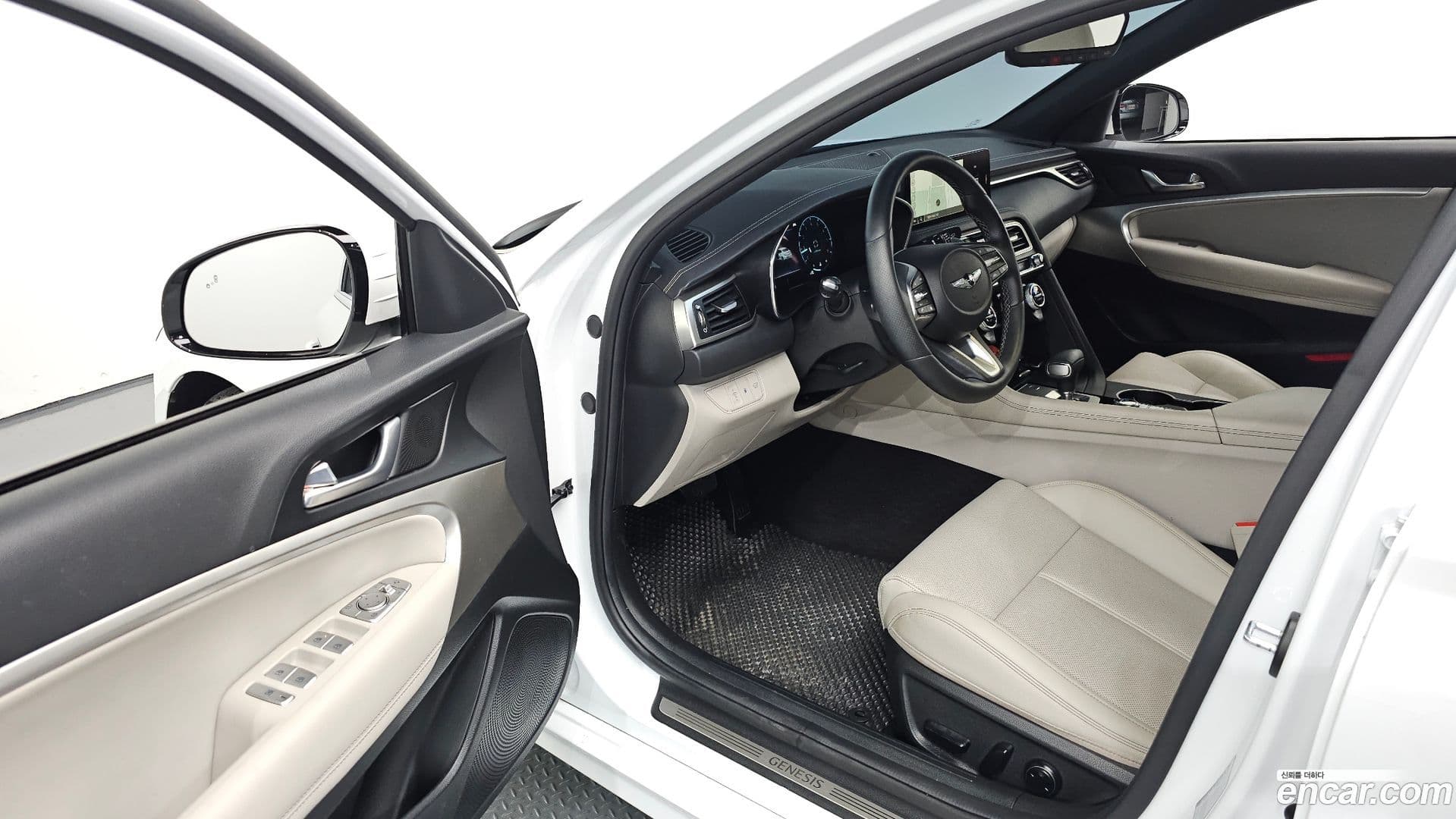 Main__Slider__Photo:G70 Genesis 2022.6-9