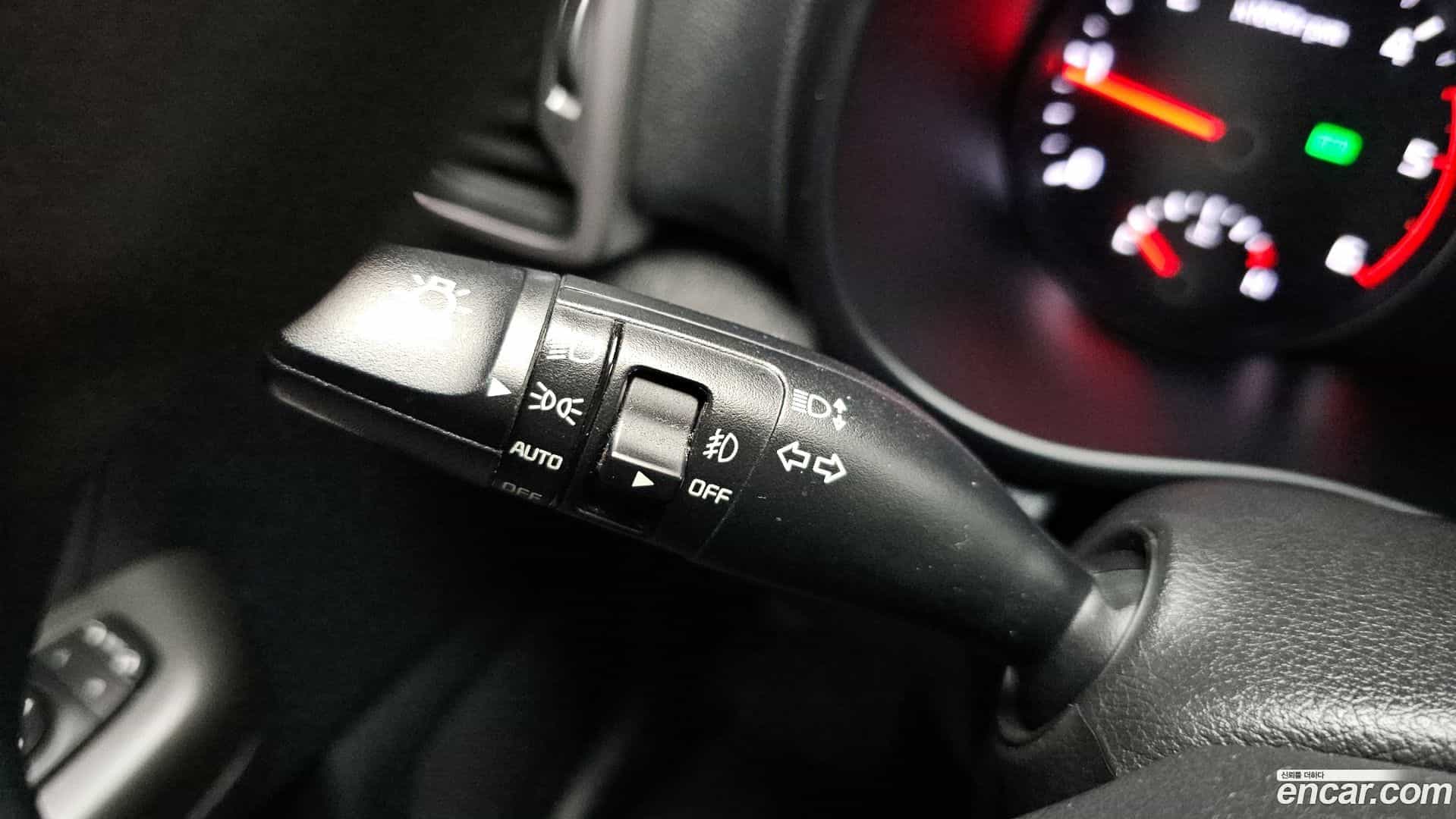 Sportage Kia 2016.8-OPTION-023