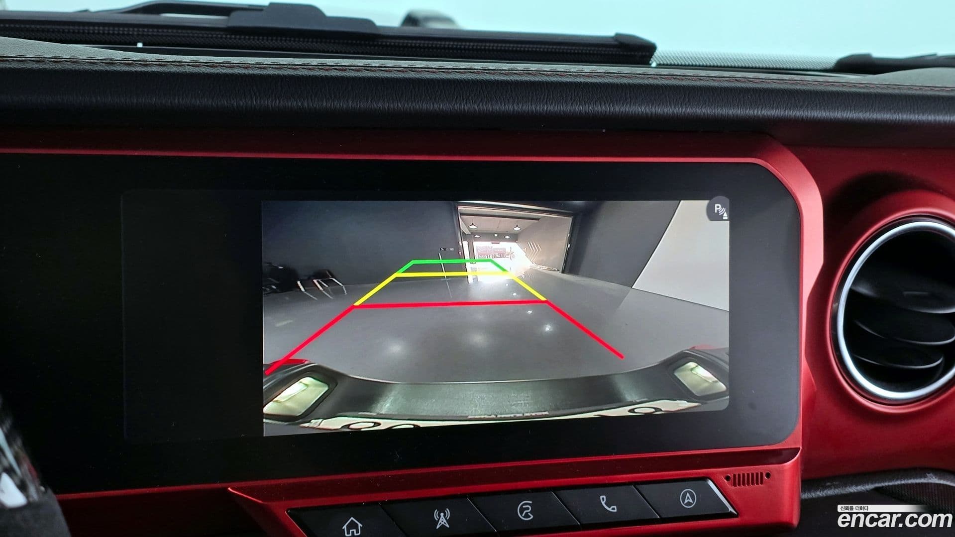 Main__Slider__Photo:Gladiator Jeep 2021.6-15