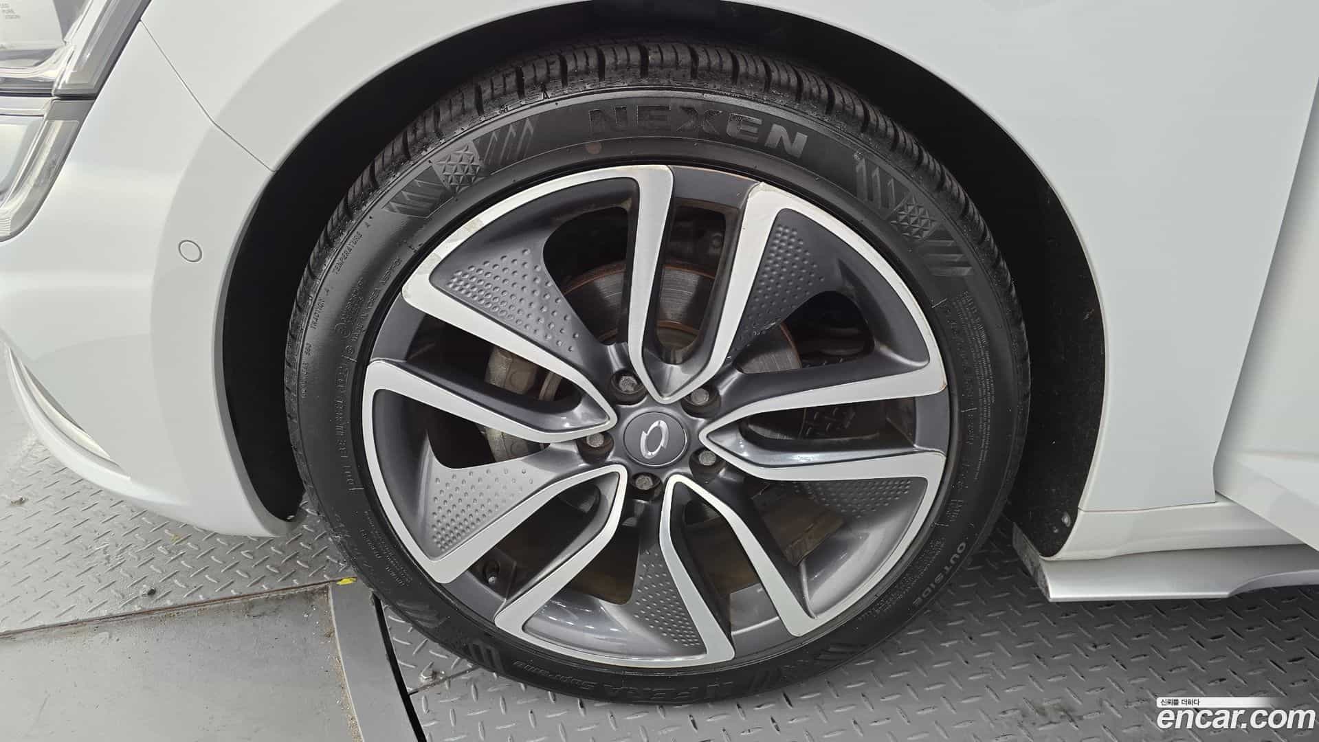 SM6 Renault Korea 2016.7-OUTER-005