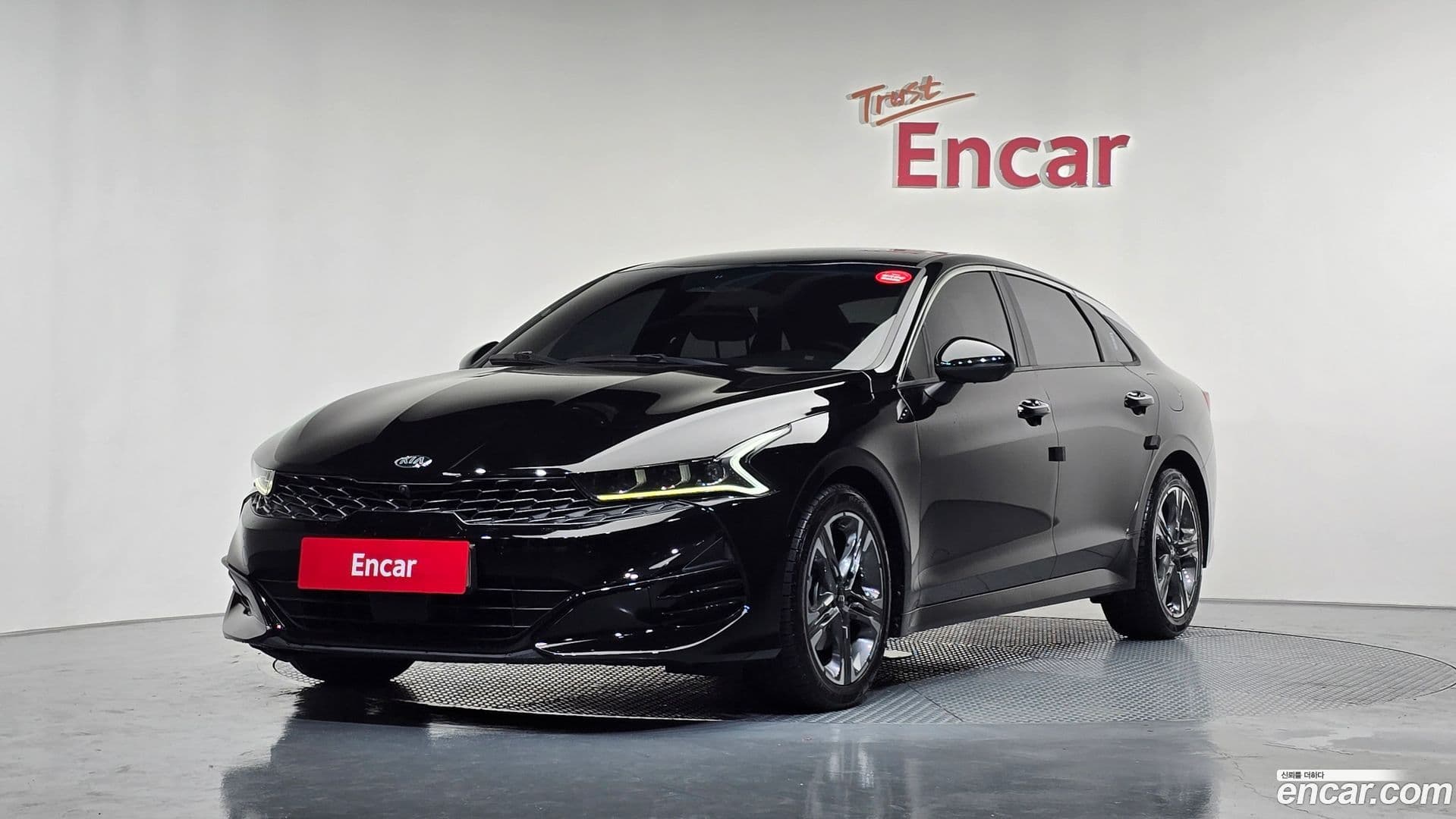 Main__Slider__Photo:K5 Kia 2021.3-0