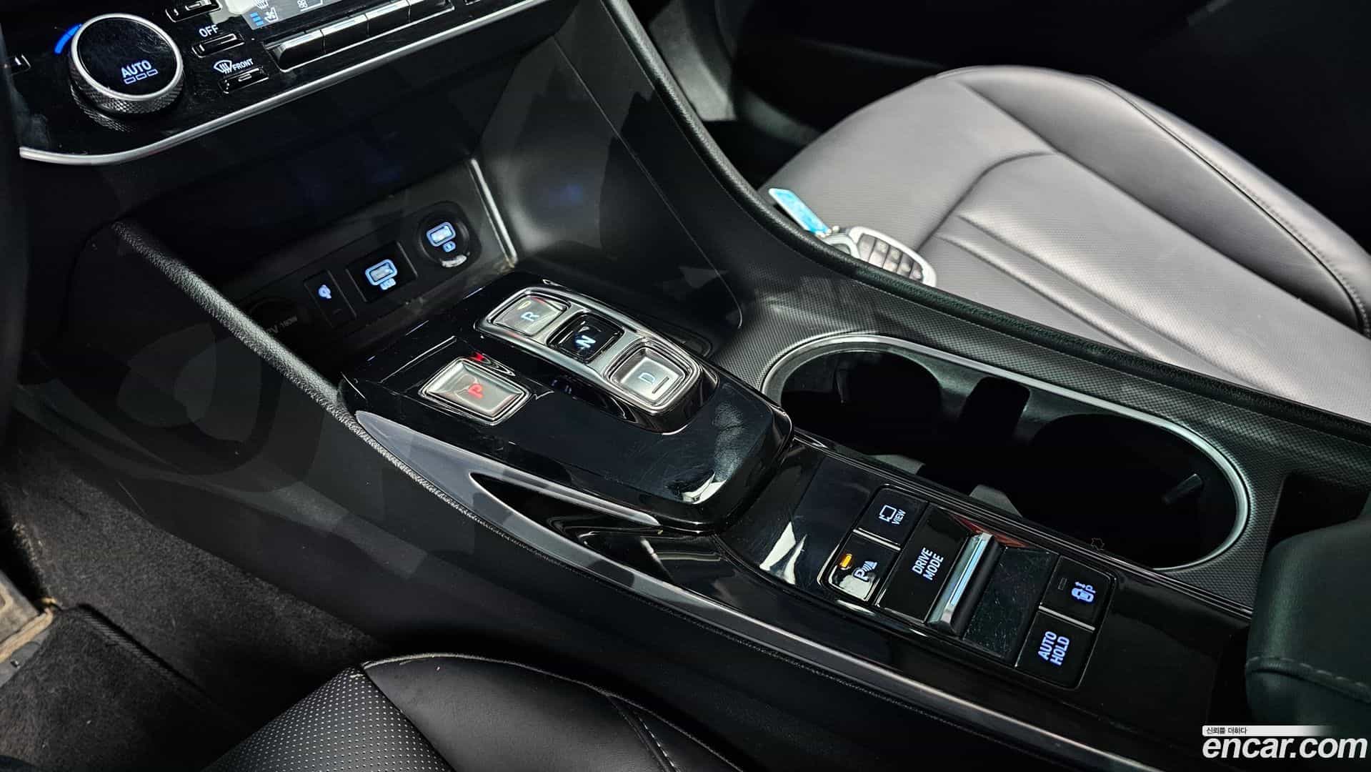 Sonata Hyundai 2020.2-INNER-009