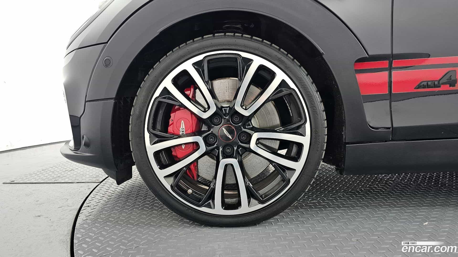 Clubman Mini 2022.10-OUTER-005