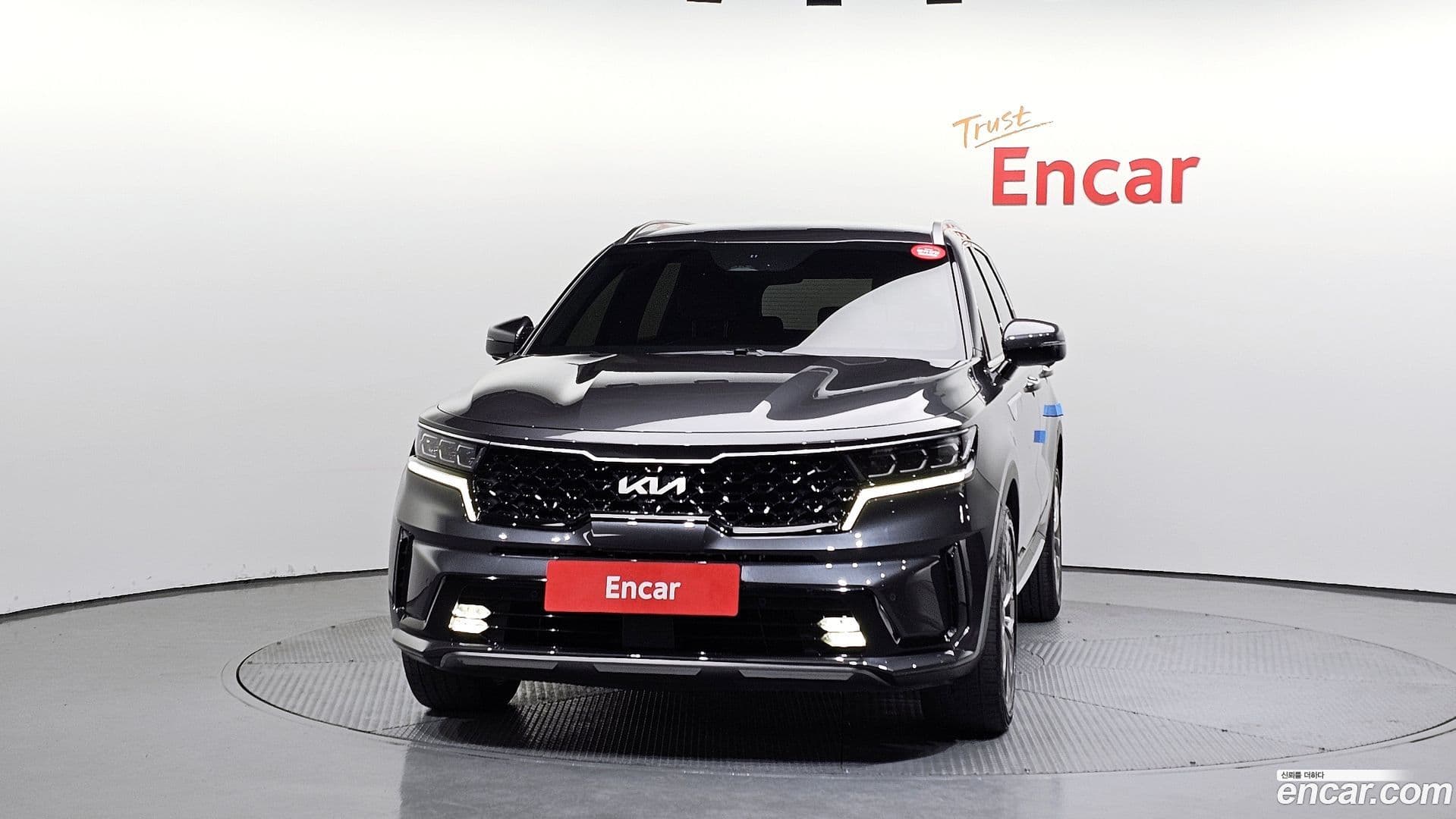 Main__Slider__Photo:Sorento Kia 2021.7-2