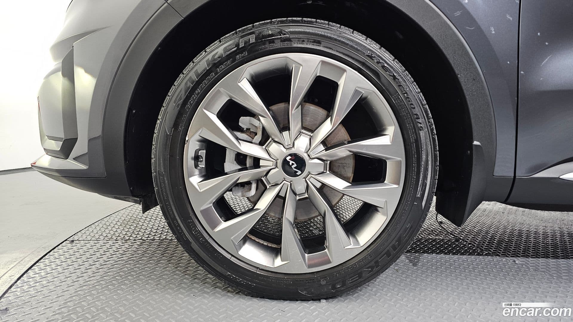 Main__Slider__Photo:Sorento Kia 2021.7-4