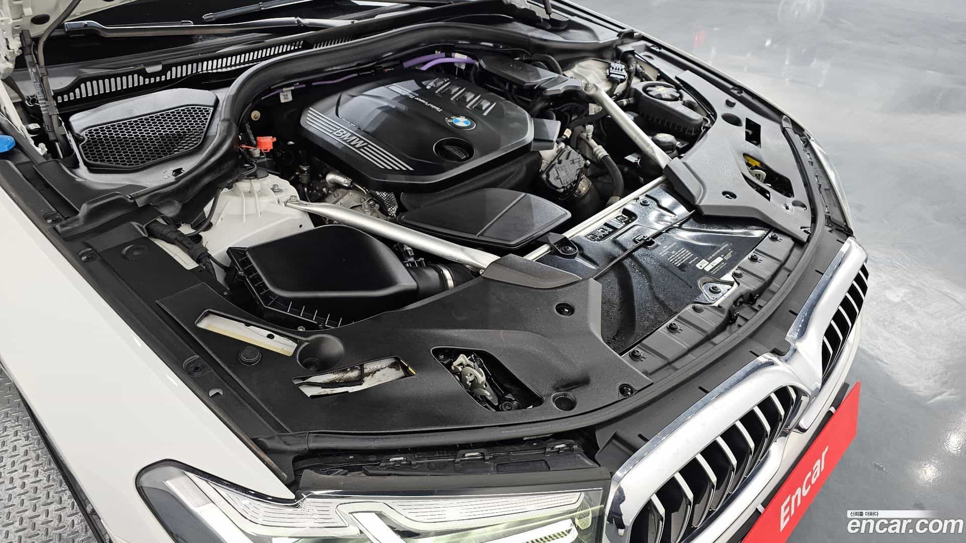 5-Series BMW 2020.10-INNER-006