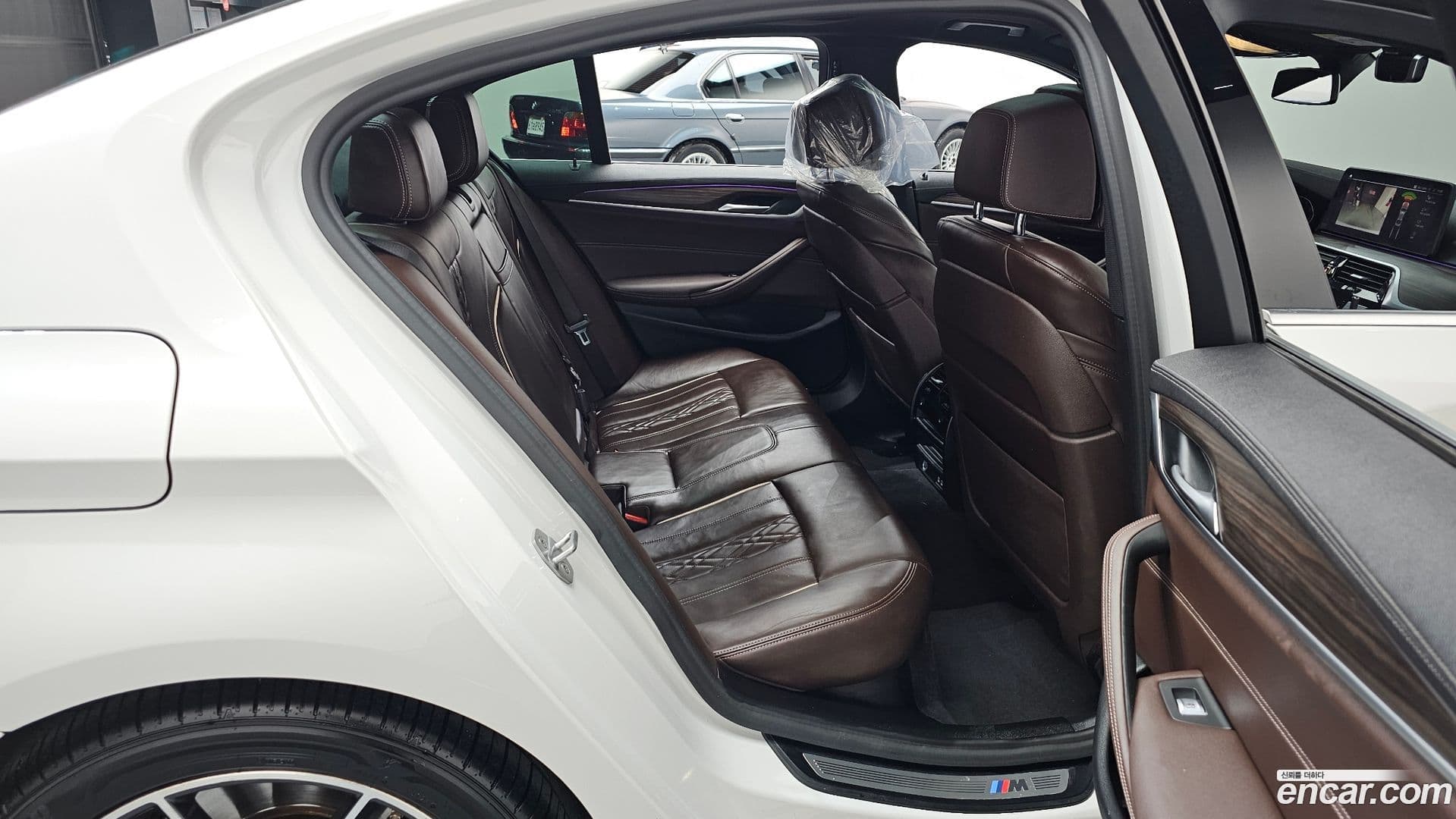 Main__Slider__Photo:5-Series BMW 2020.10-11