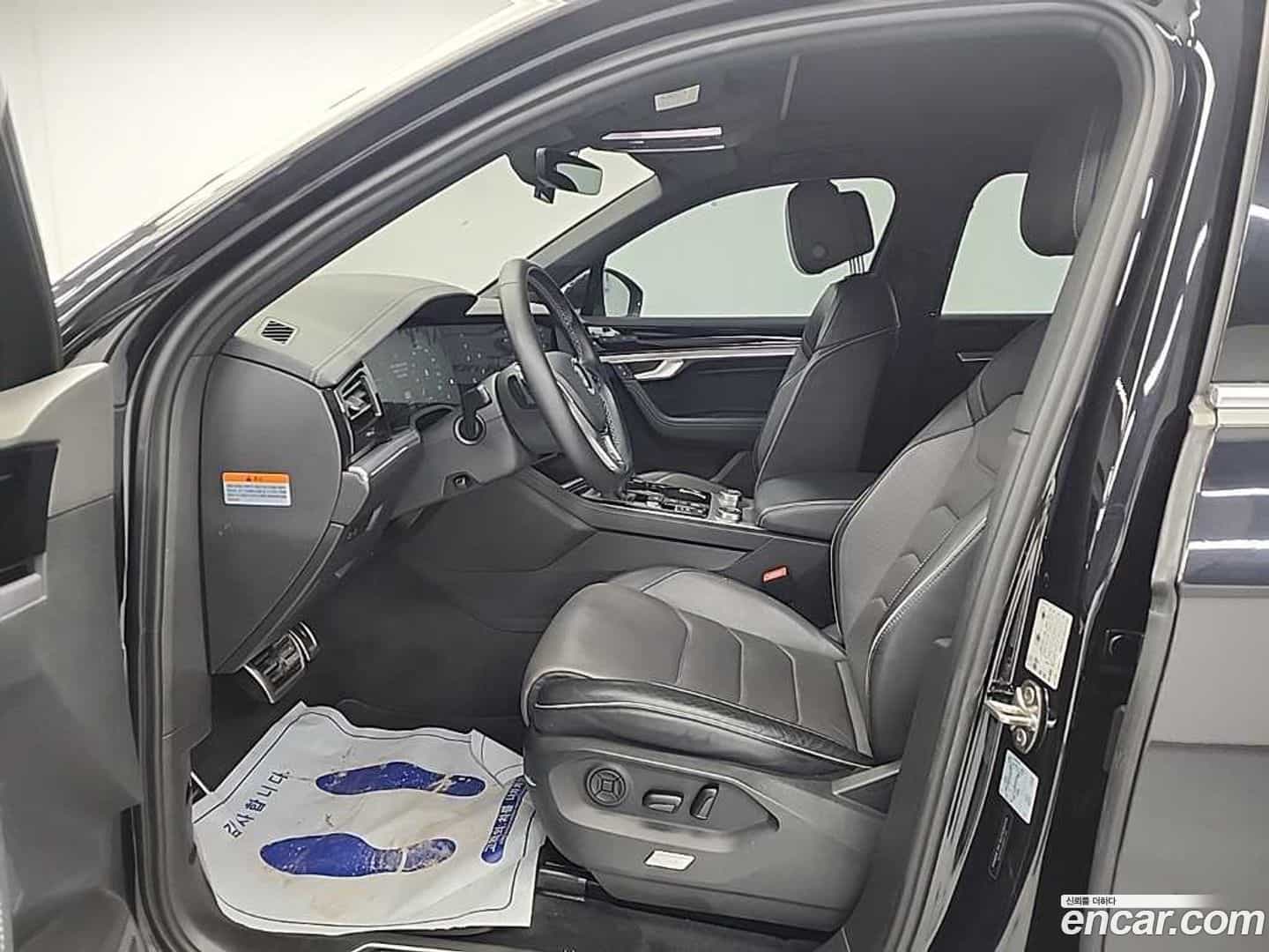 Touareg Volkswagen 2020.2-OPTION-015