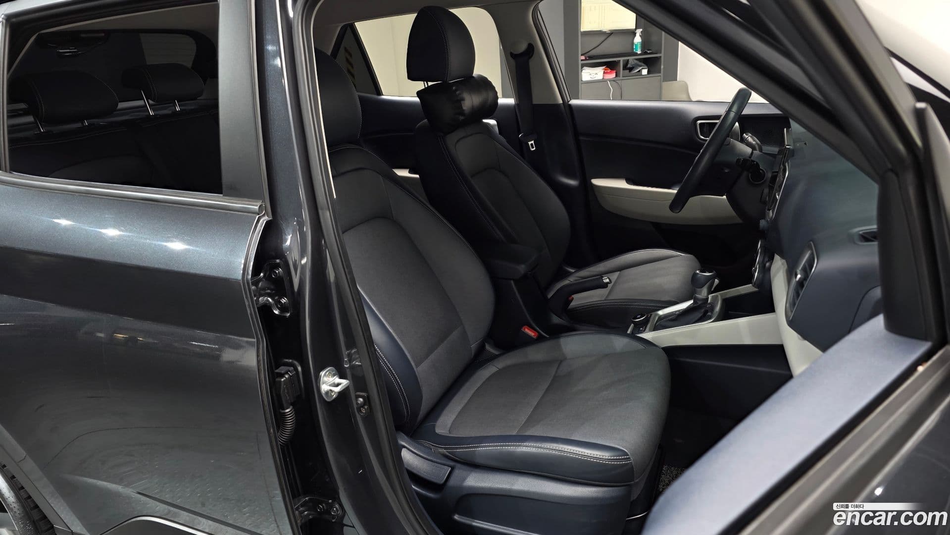 Main__Slider__Photo:Venue Hyundai 2019.11-9