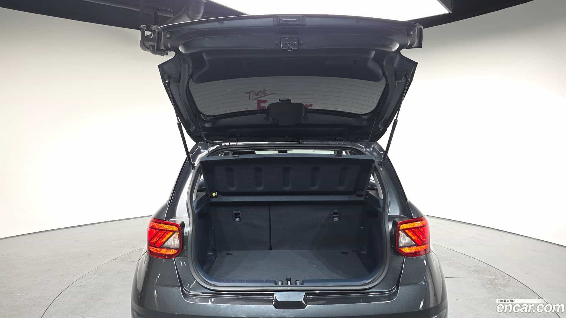 Venue Hyundai 2019.11-OPTION-024