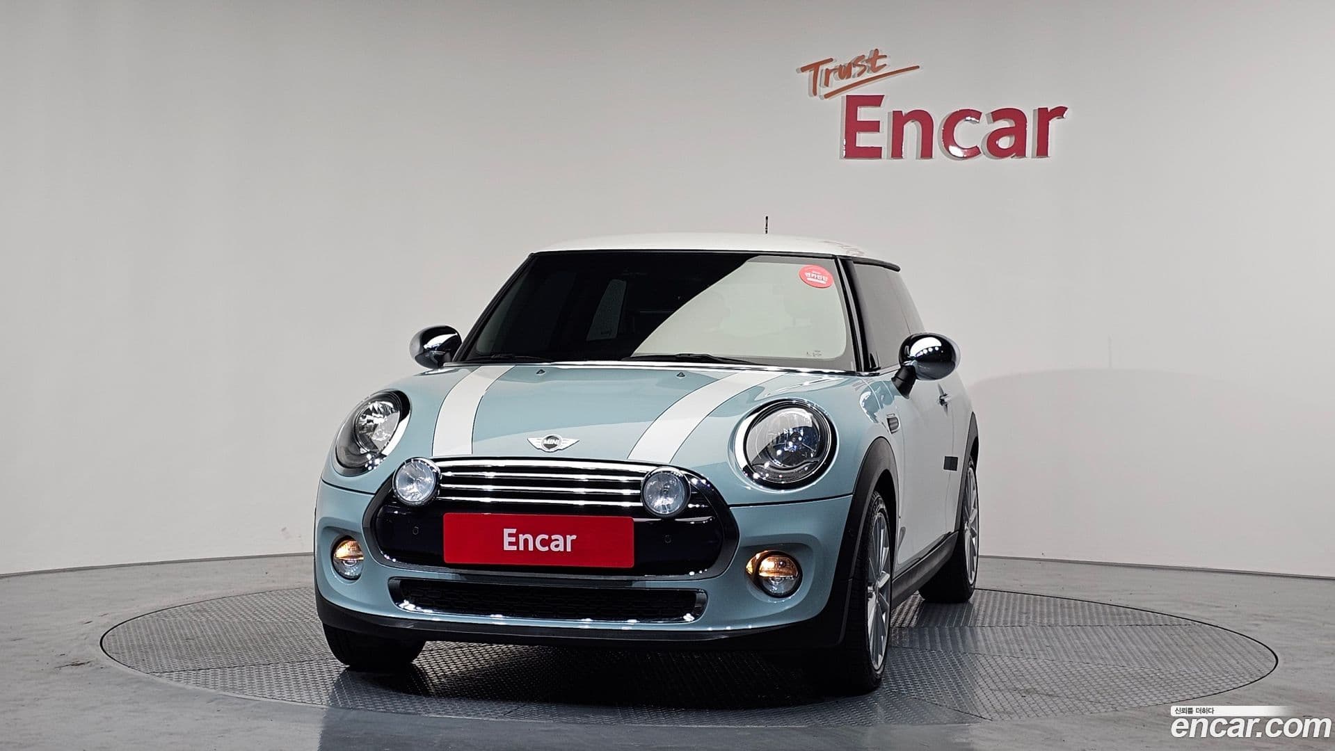 Main__Slider__Photo:Cooper Mini 2018.2-2