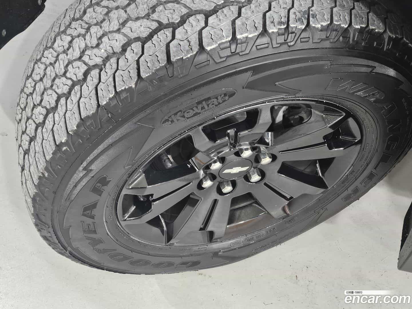 Colorado ChevroletGMDaewoo 2021.6-INNER-009