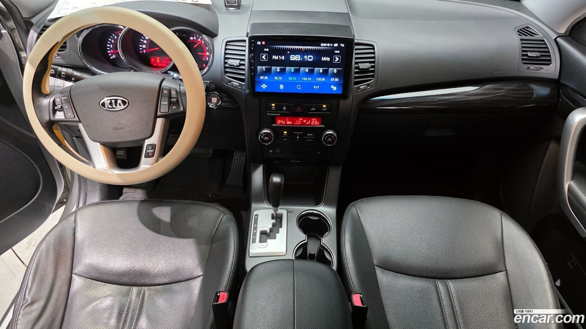 Main__Slider__Photo:Sorento Kia 2009.10-6