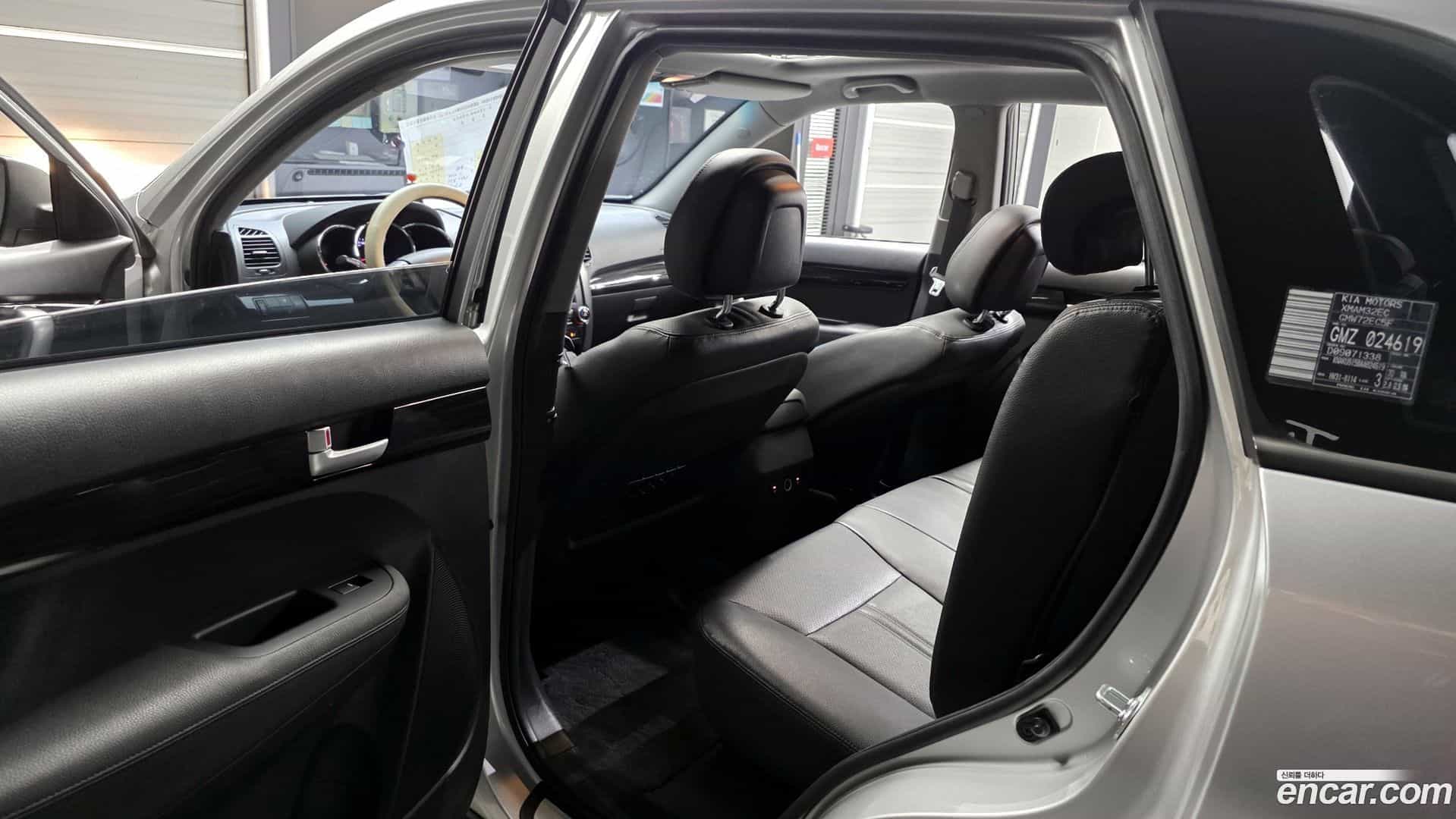 Sorento Kia 2009.10-OPTION-015