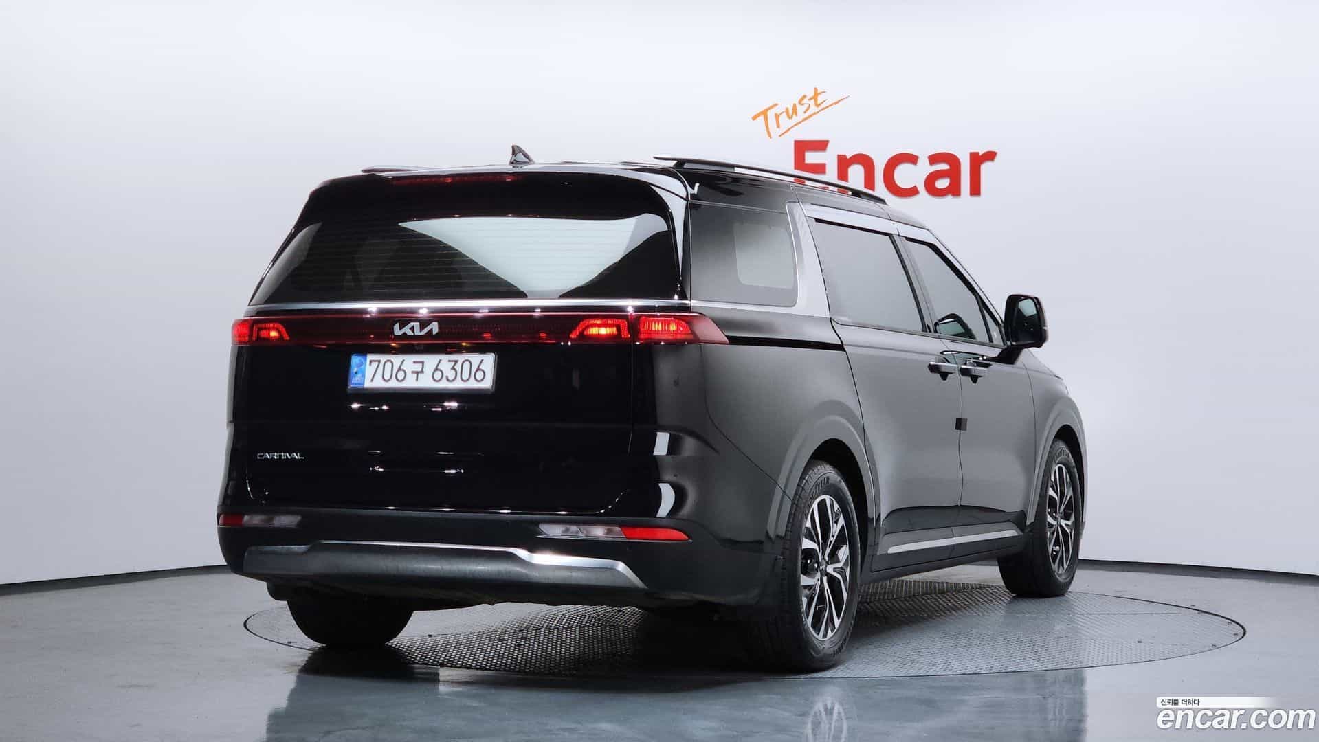 Canival Kia 2023.2-OUTER-002