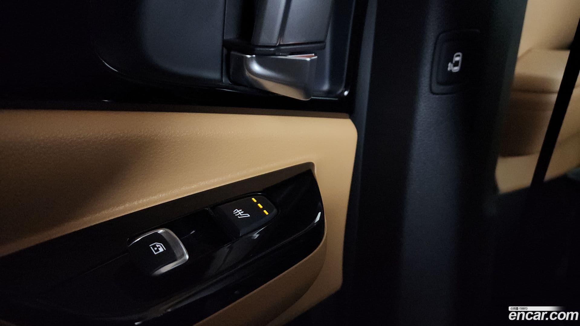 Main__Slider__Photo:Canival Kia 2023.2-17