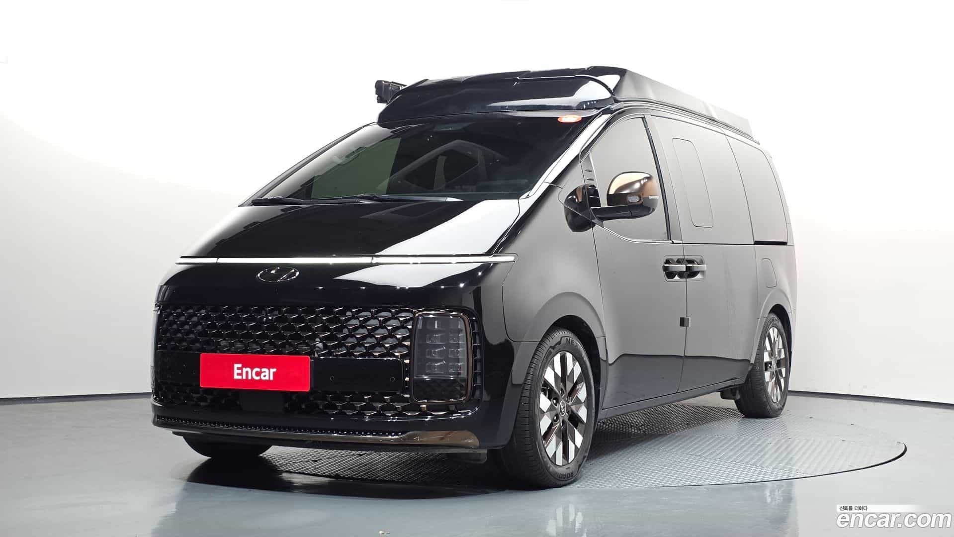 Staria Hyundai 2022.11-OUTER-001