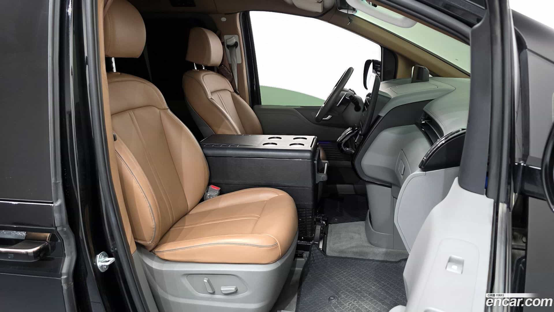 Staria Hyundai 2022.11-OPTION-015