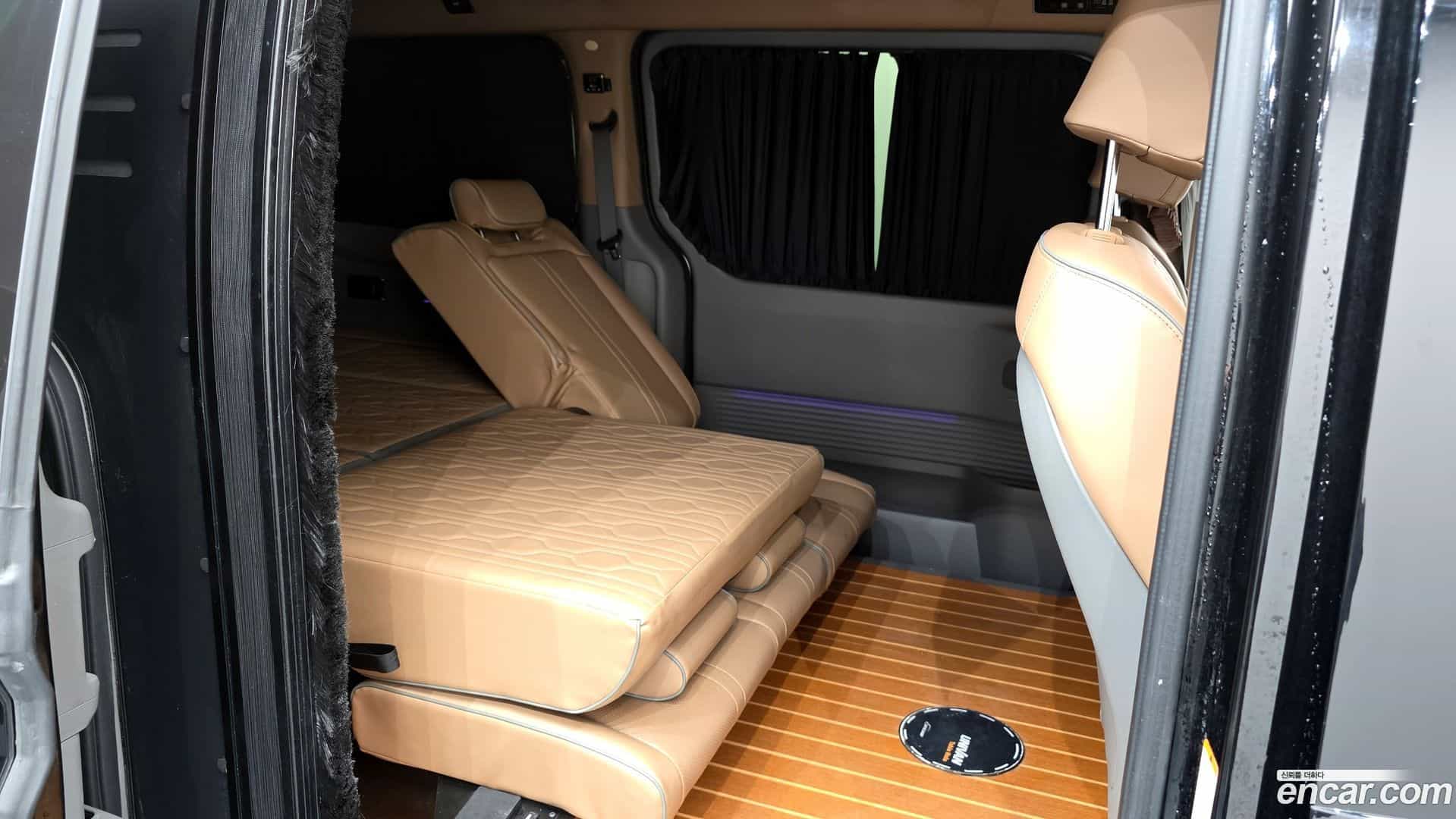 Staria Hyundai 2022.11-OPTION-016