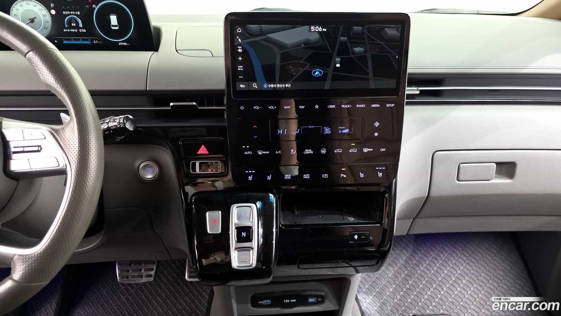 Staria Hyundai 2022.11-OPTION-018