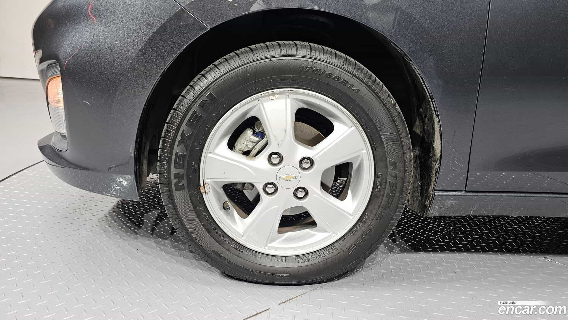 Spark Chevrolet 2022.5-OUTER-005