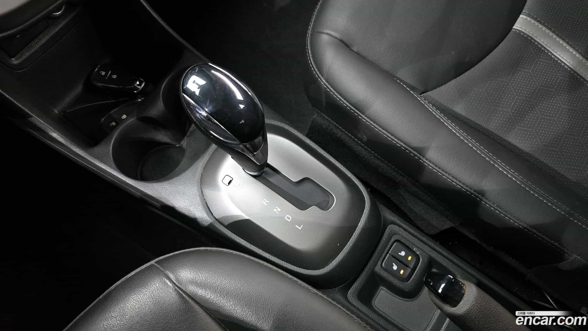 Spark Chevrolet 2022.5-INNER-009