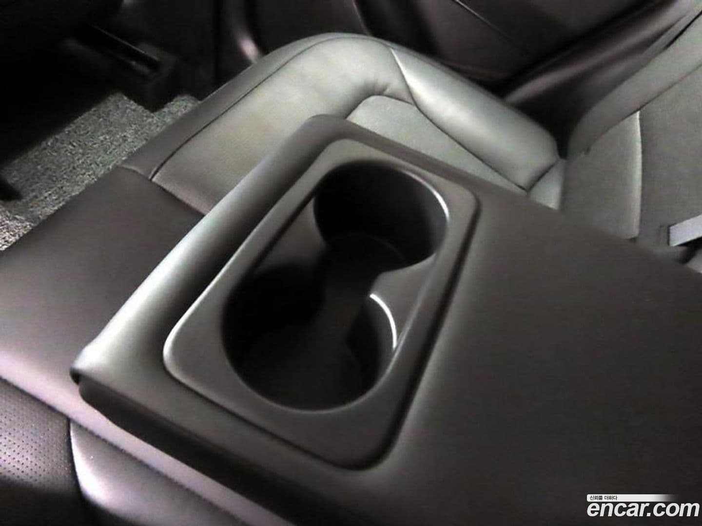 Main__Slider__Photo:Niro Kia 2023.9-16