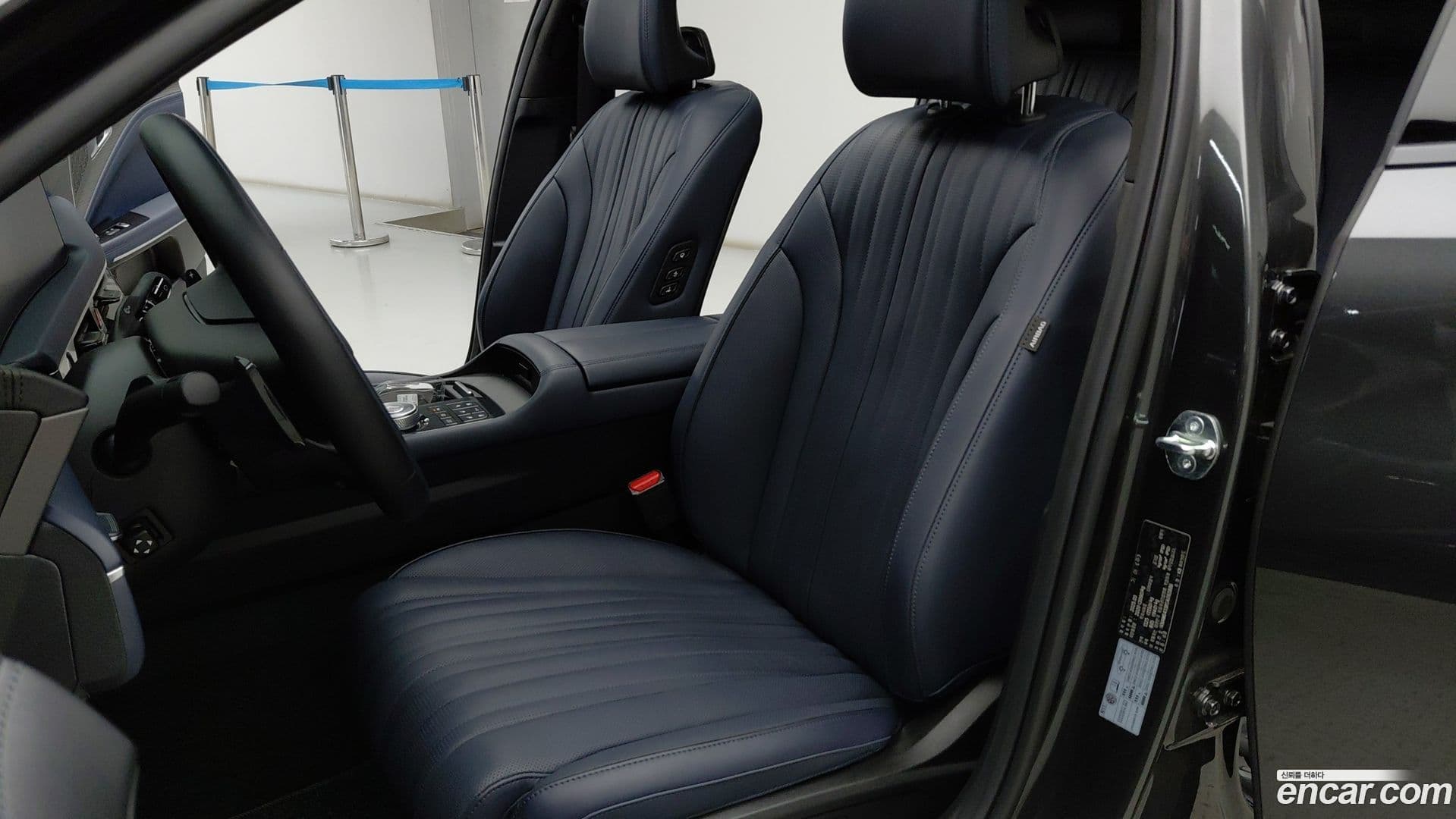 Main__Slider__Photo:K8 Kia 2025.5-12