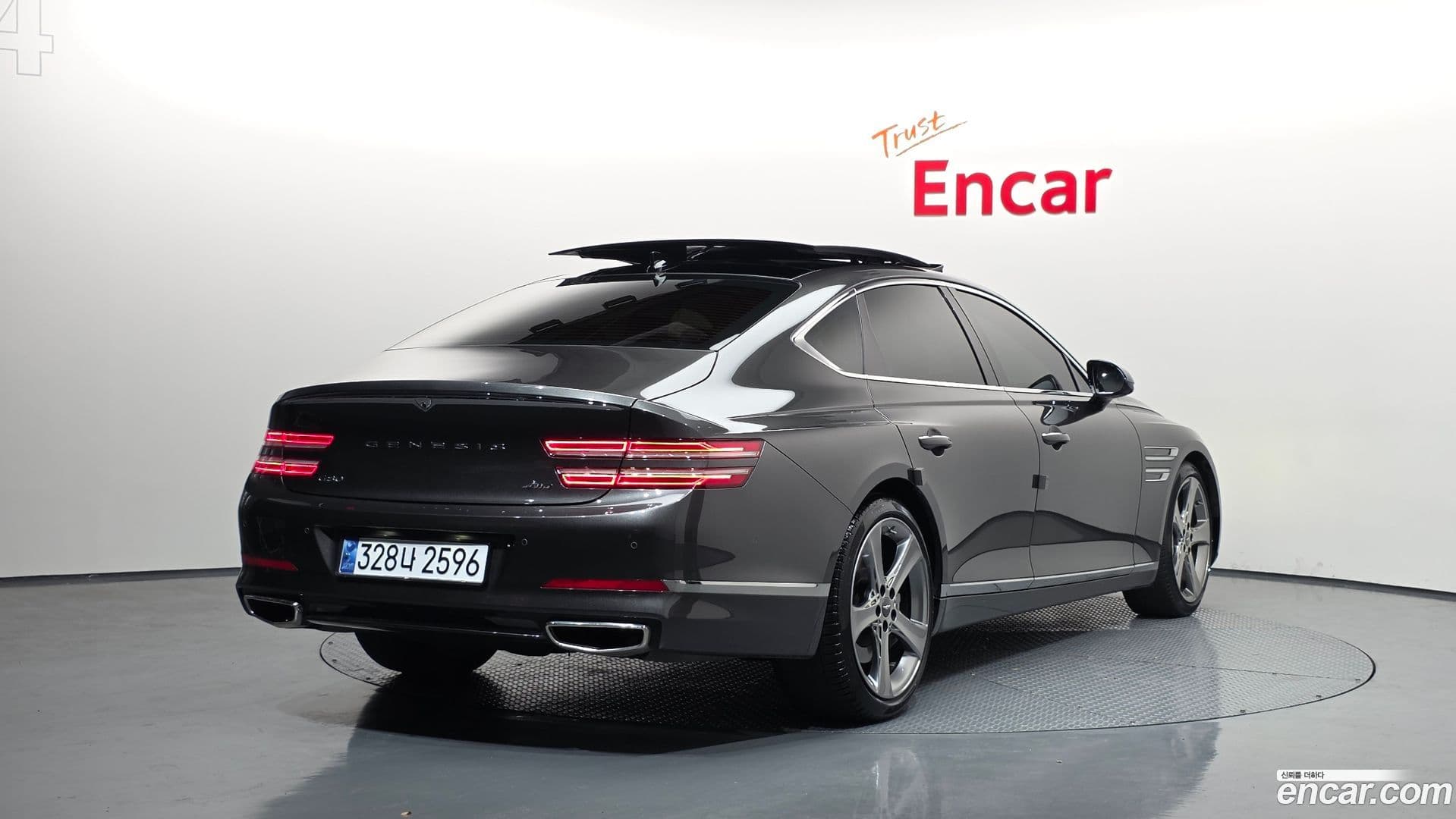 Main__Slider__Photo:G80 Genesis 2021.11-1