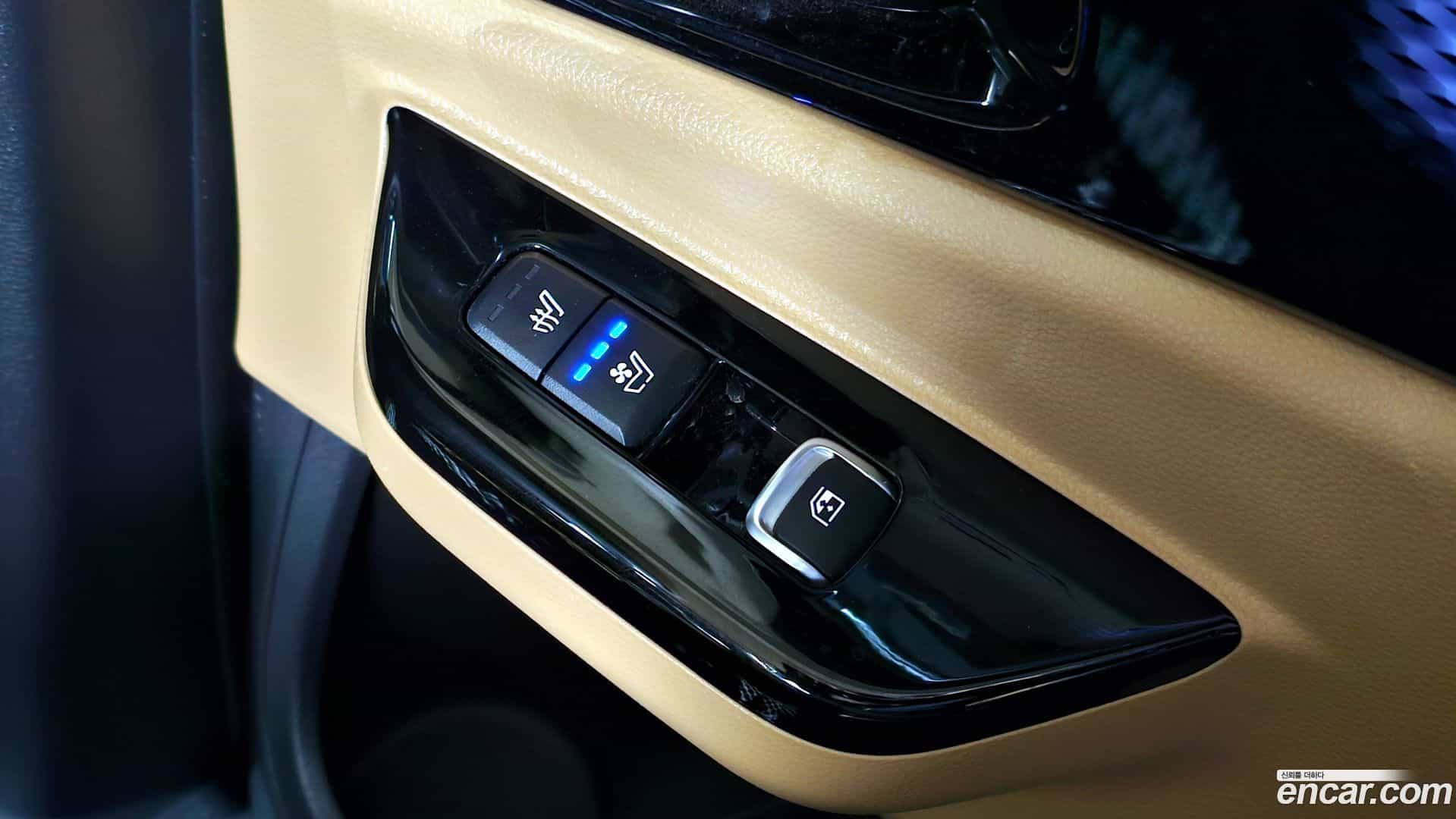 Canival Kia 2023.4-OPTION-022