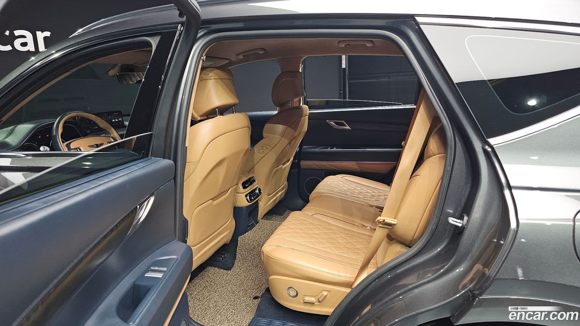 Main__Slider__Photo:GV80 Genesis 2022.9-11