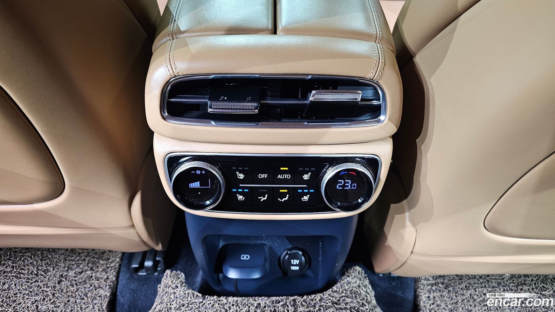 Main__Slider__Photo:GV80 Genesis 2022.9-18