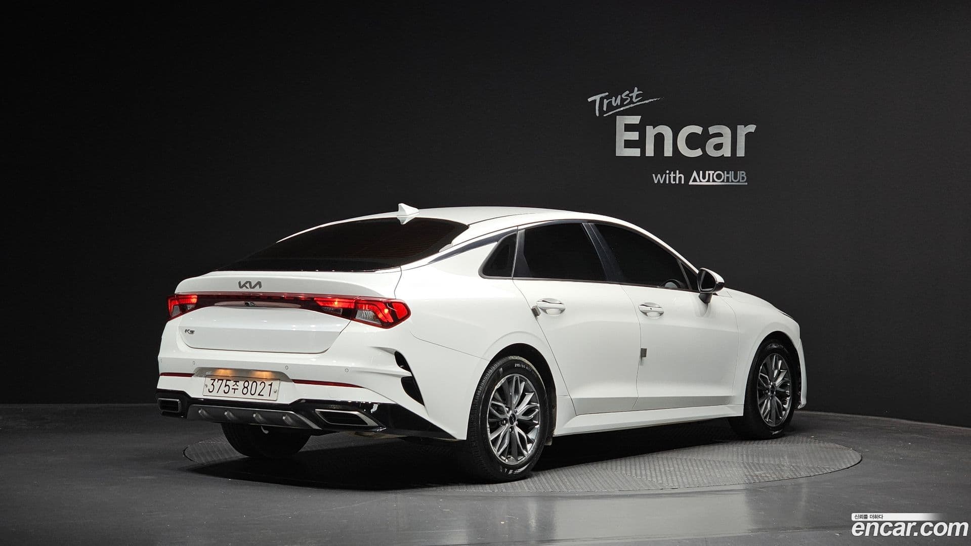 Main__Slider__Photo:K5 Kia 2022.3-1