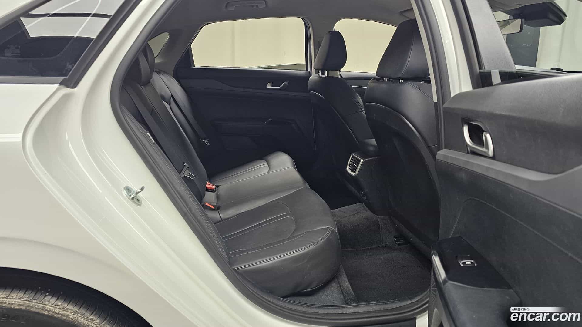 K5 Kia 2022.3-OPTION-016