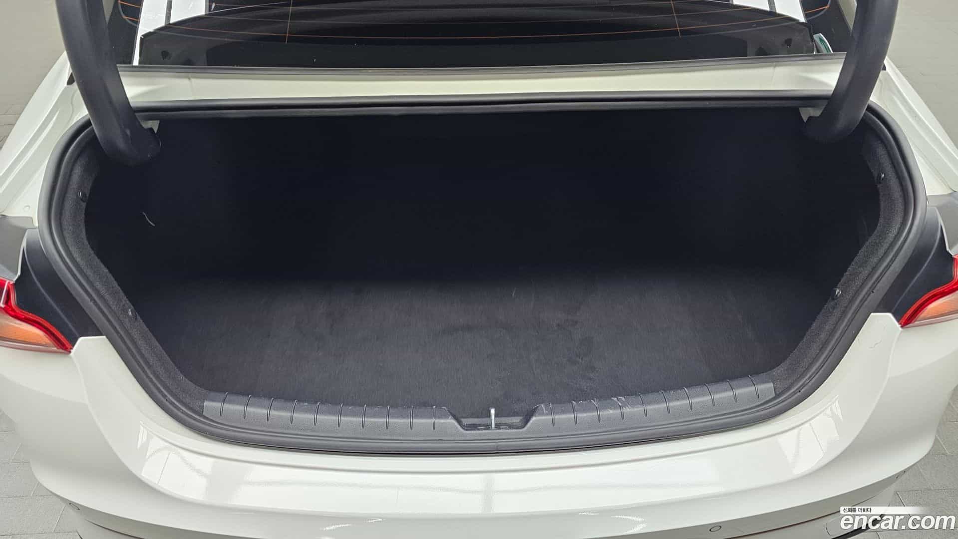 K5 Kia 2022.3-OPTION-024