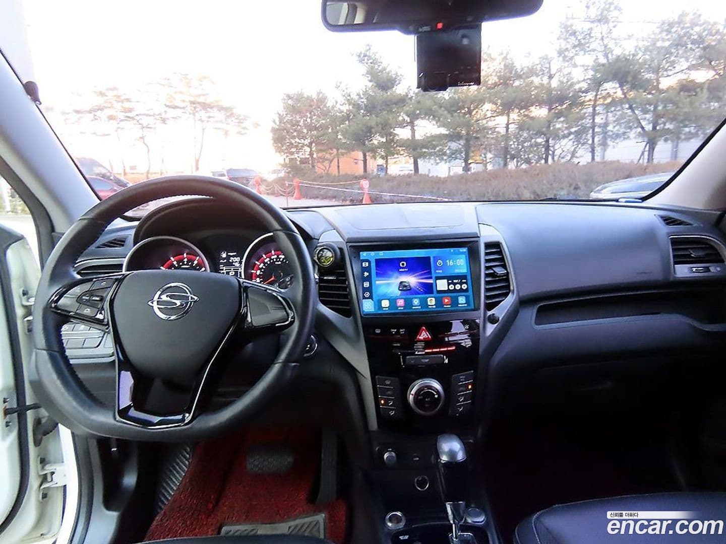 Main__Slider__Photo:TIBOLI KG Mobility 2016.11-6