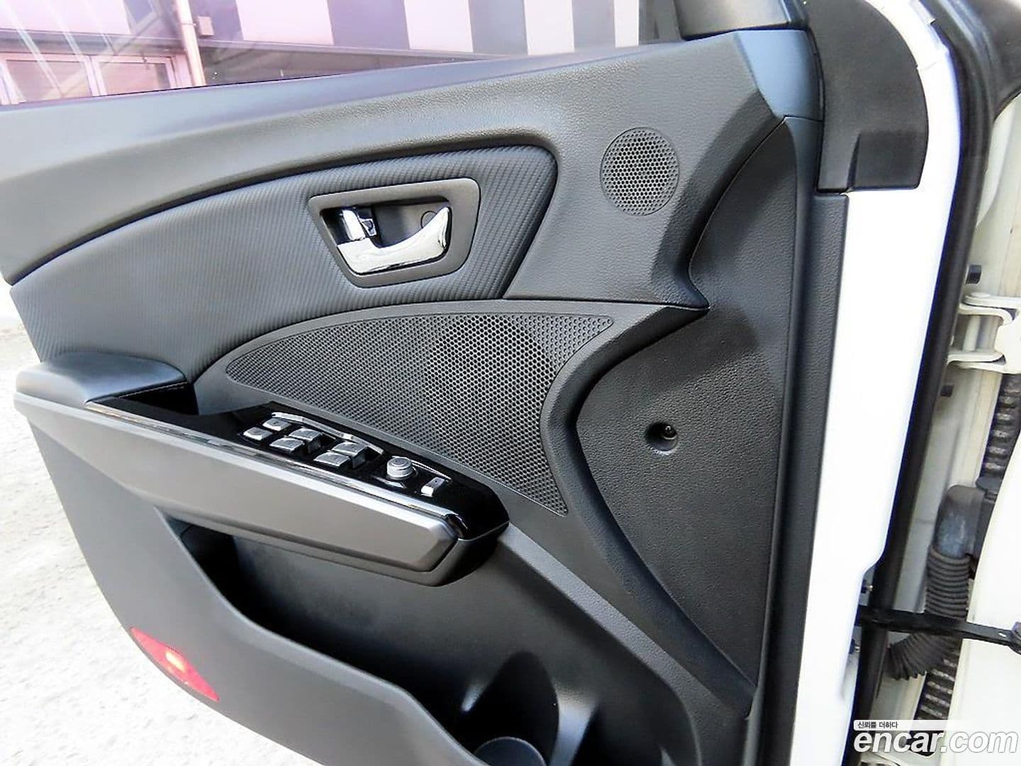 Main__Slider__Photo:TIBOLI KG Mobility 2016.11-10