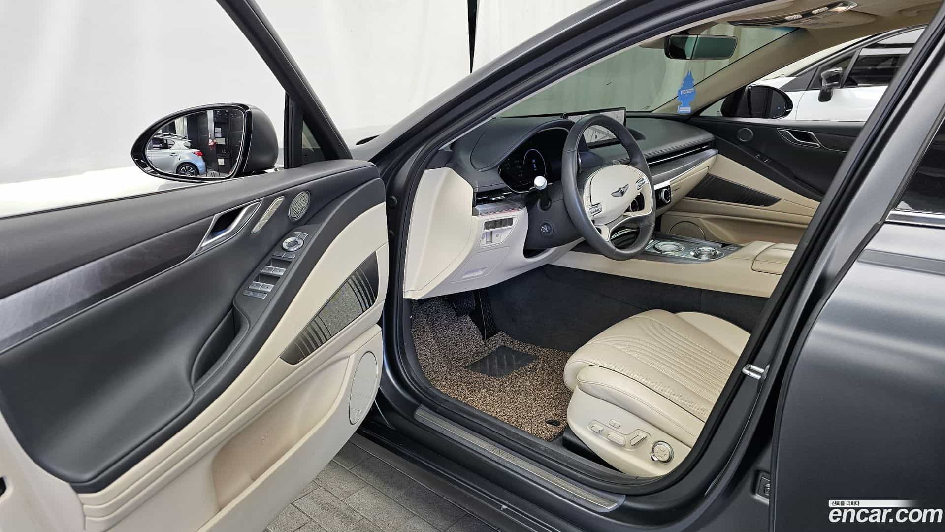 G80 Genesis 2020.2-INNER-008