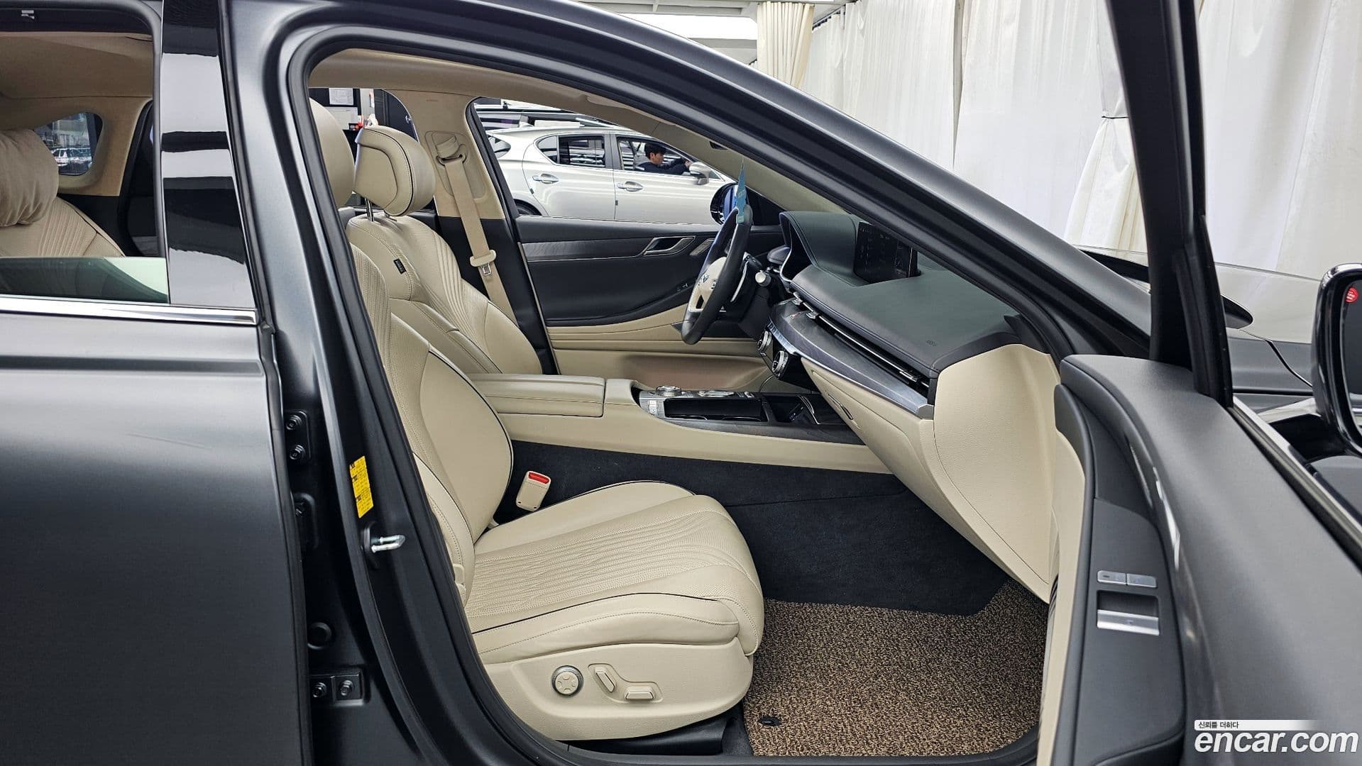 Main__Slider__Photo:G80 Genesis 2020.2-8